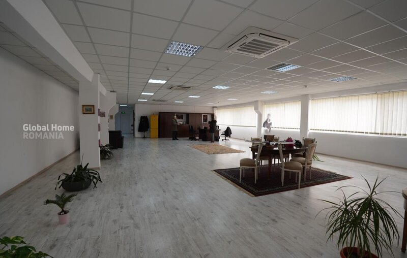 Macin, Tulcea, platforma comercial/ industriala cu venit activ